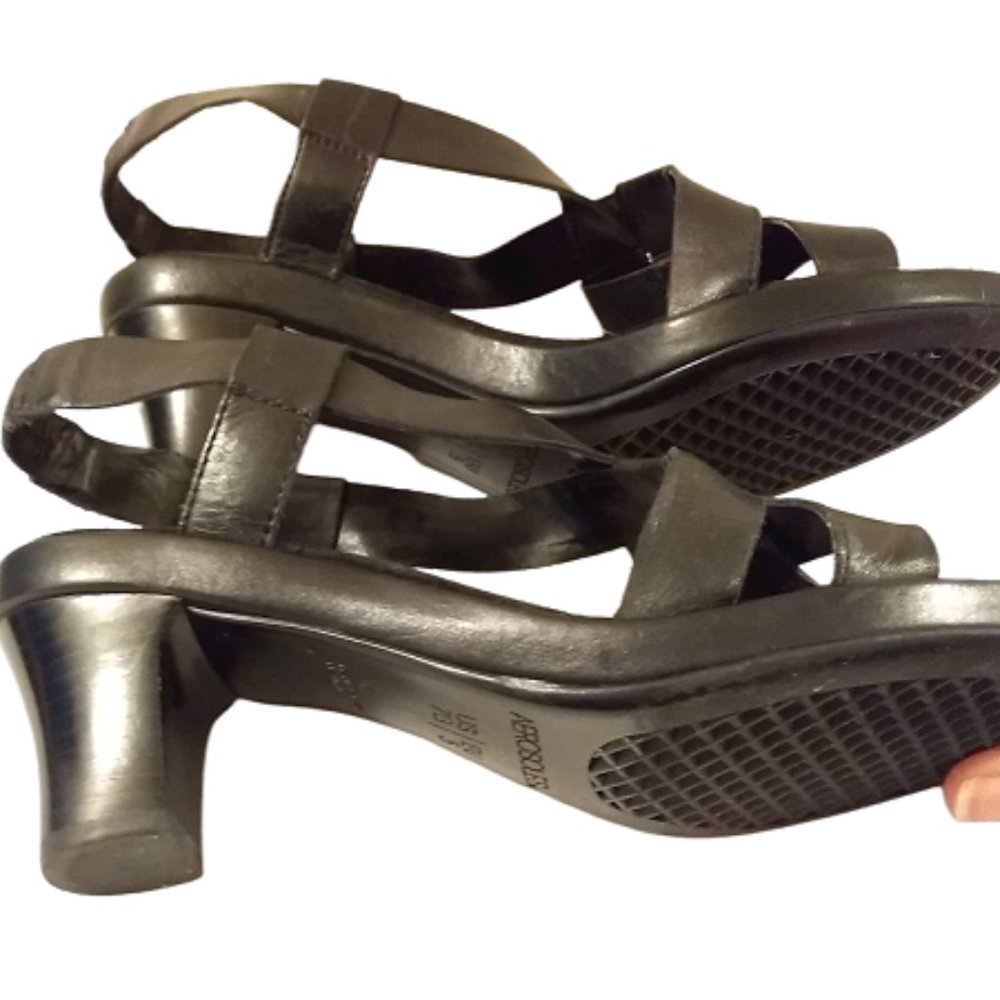 Black Leather Sandals 2.25" Heel Size 7B - Picture 7 of 9
